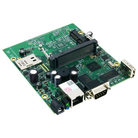 RB411U 300MHz CPU, 32MB RAM, 1xEthernet, miniPCI, USB, RouterOS L4
